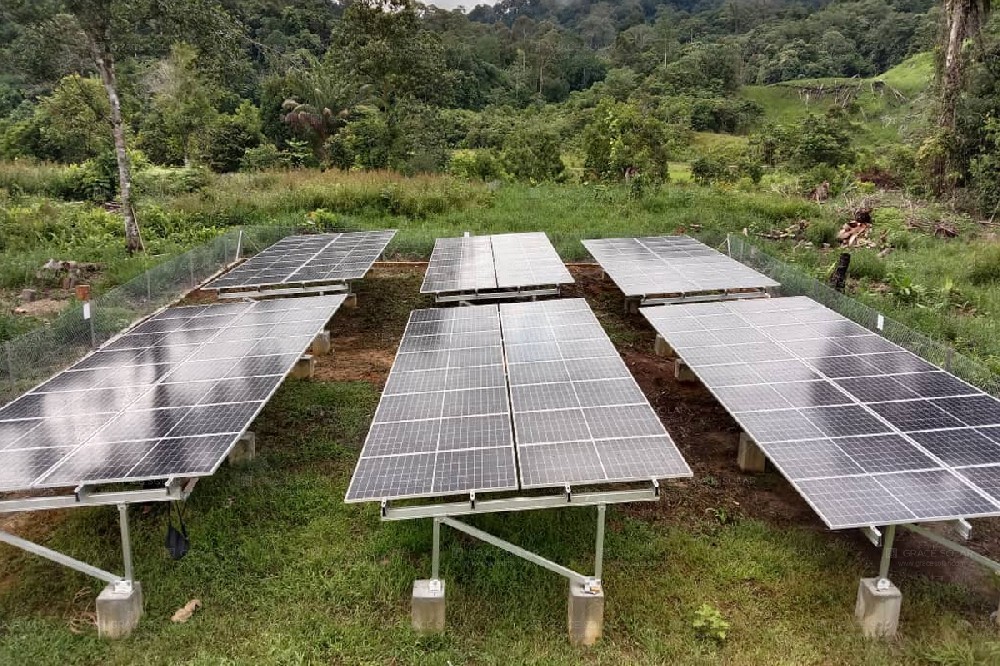 山地光伏电站支架和基础浅谈